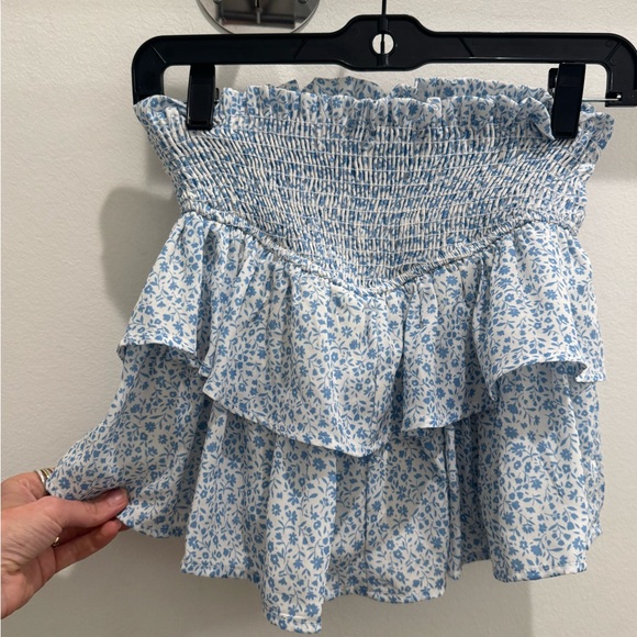 Floral skirt - Picture 1 of 4